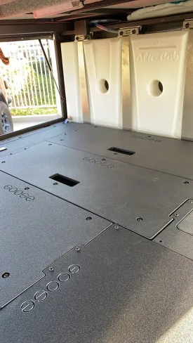 ALU-CAB CANOPY CAMPER SLEEP DECKS