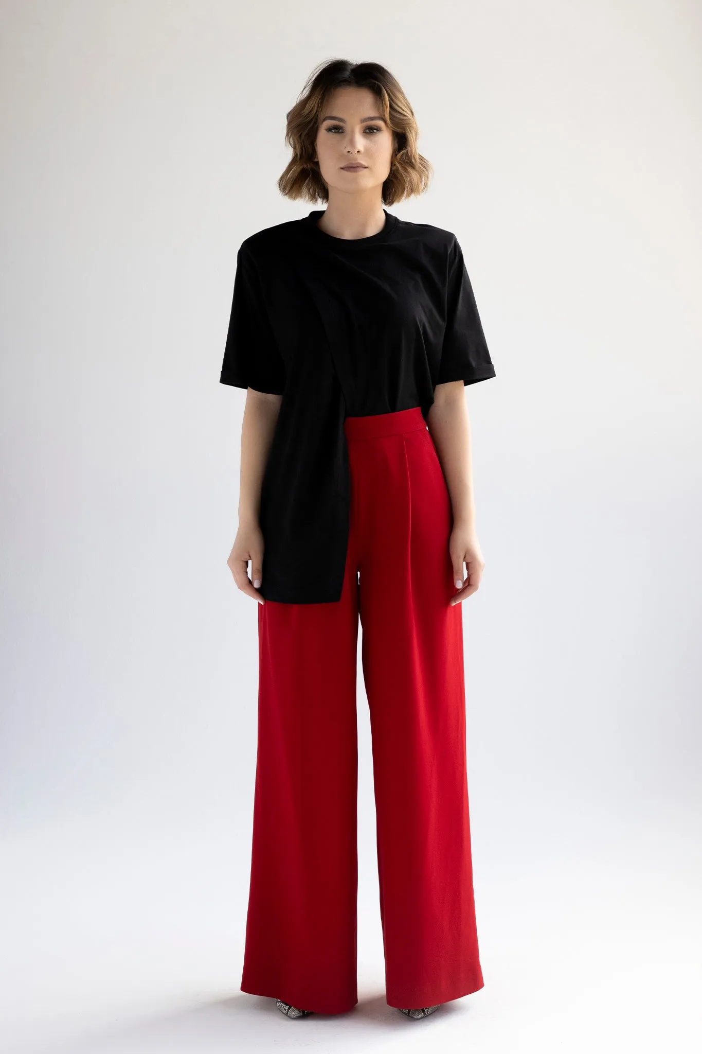 Ararat shirt with padded shoulders in black