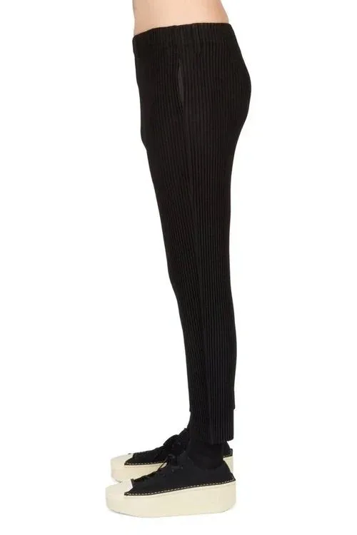 Basics Pants