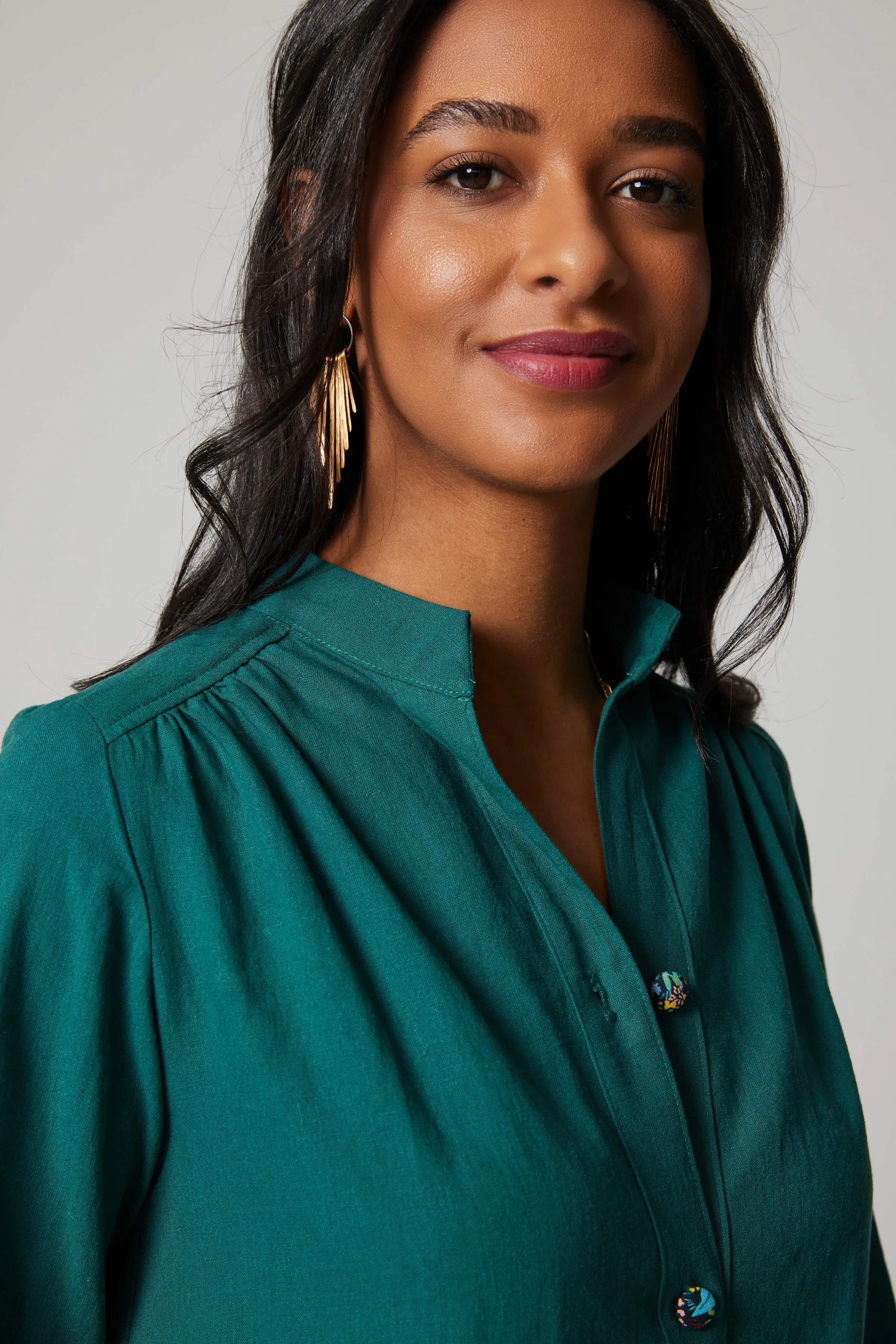 Linen Artist's Blouse - Green