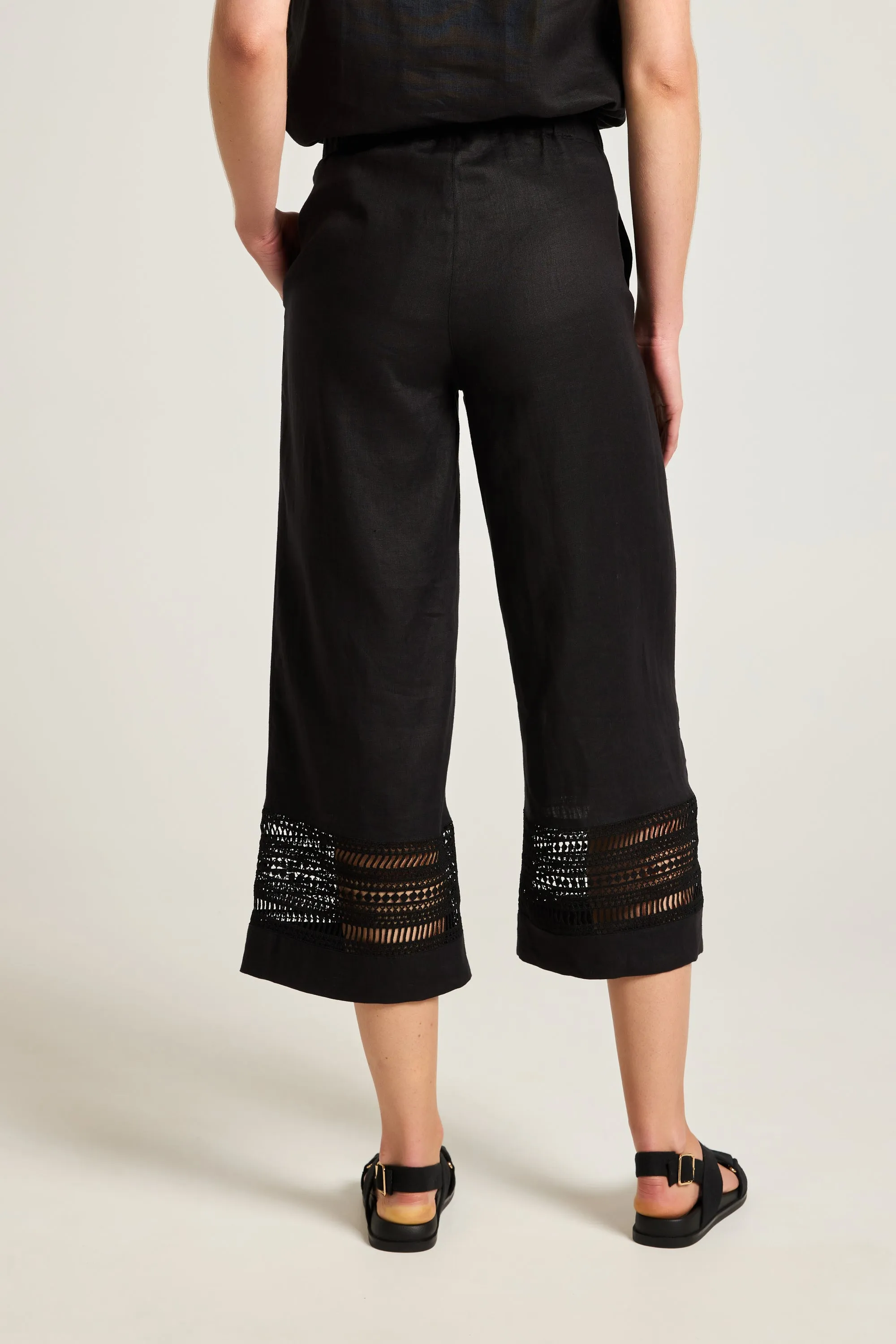 Lotus Pant
