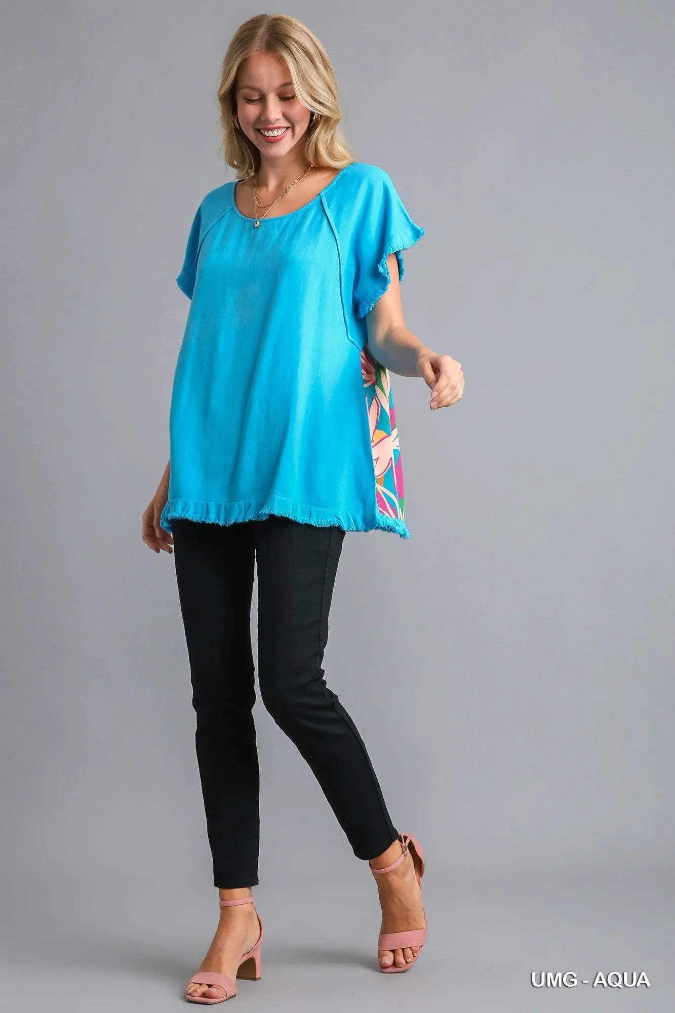 The Aqua Linen Blend Top