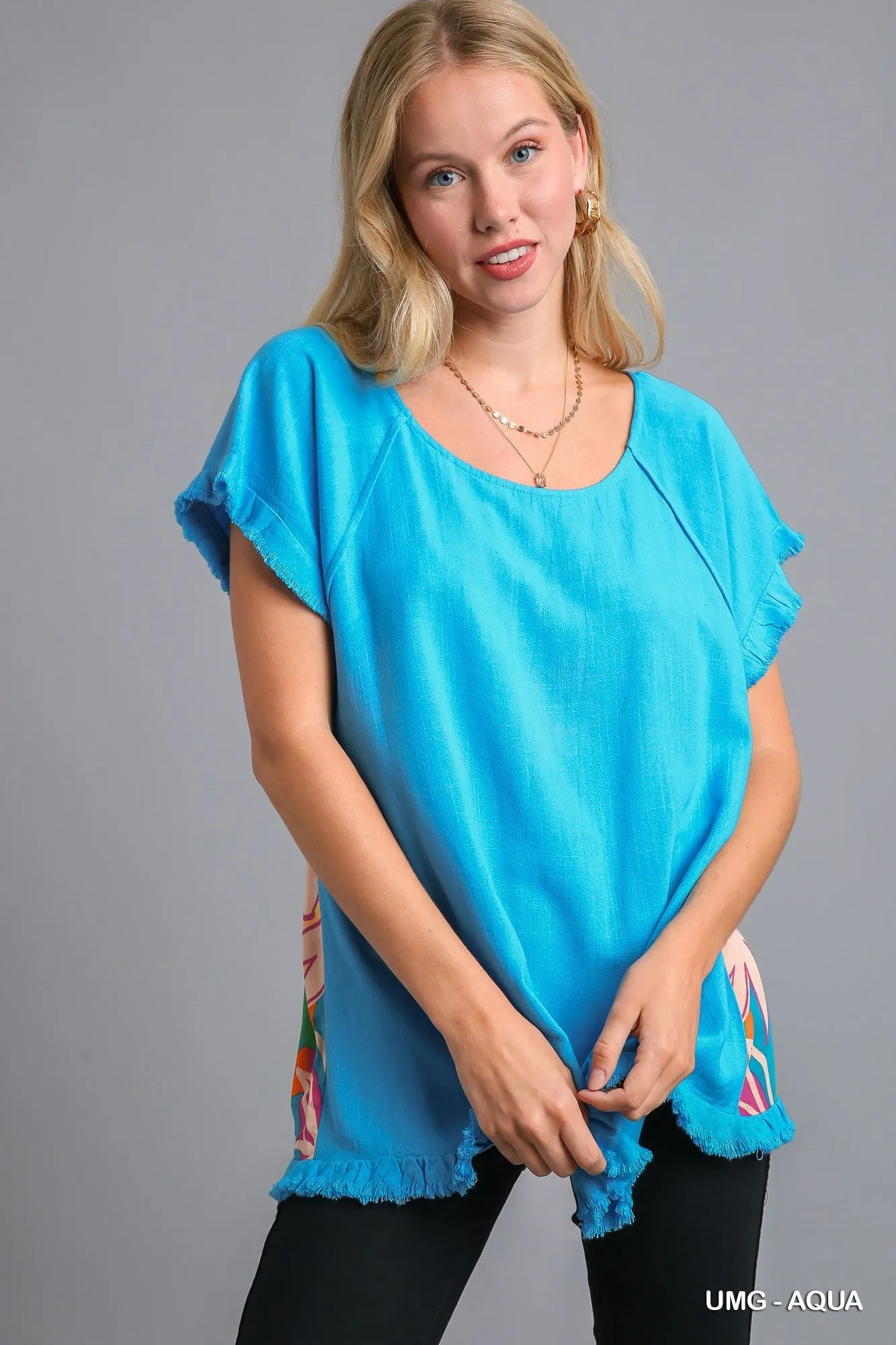 The Aqua Linen Blend Top