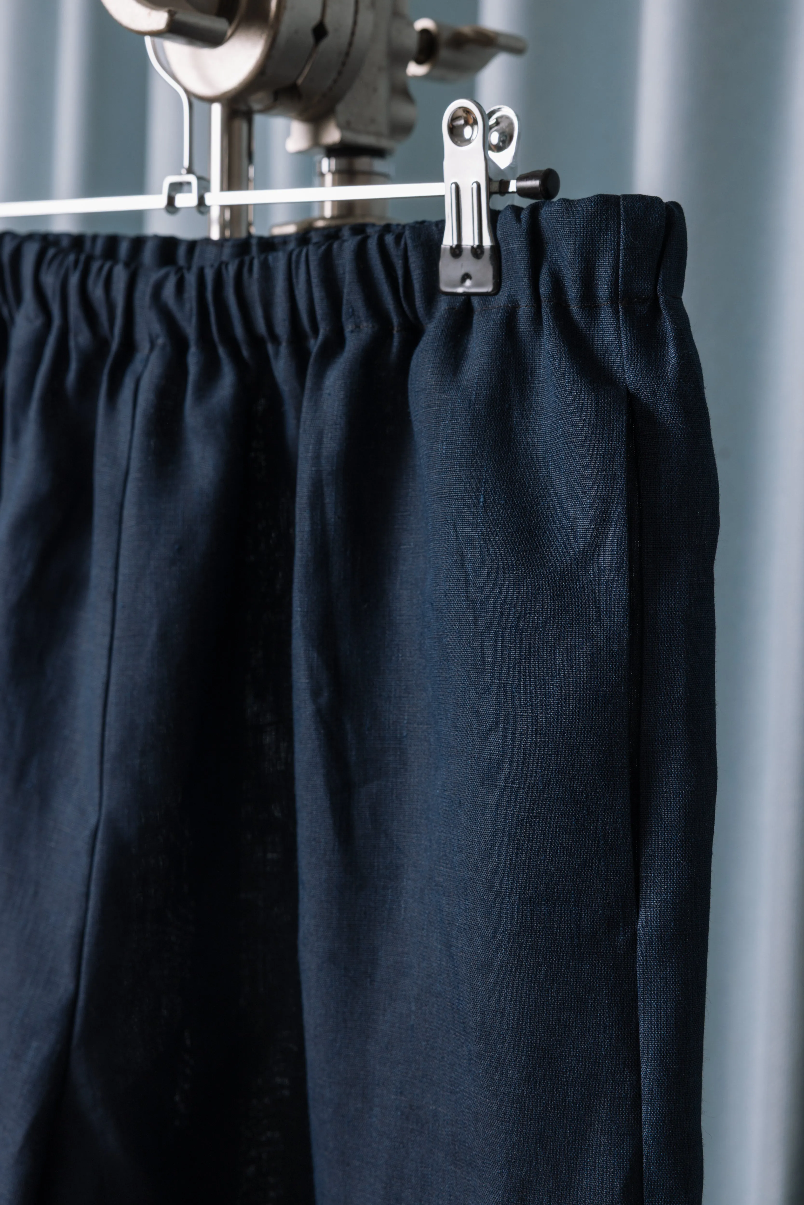 The Travel Pant - Navy