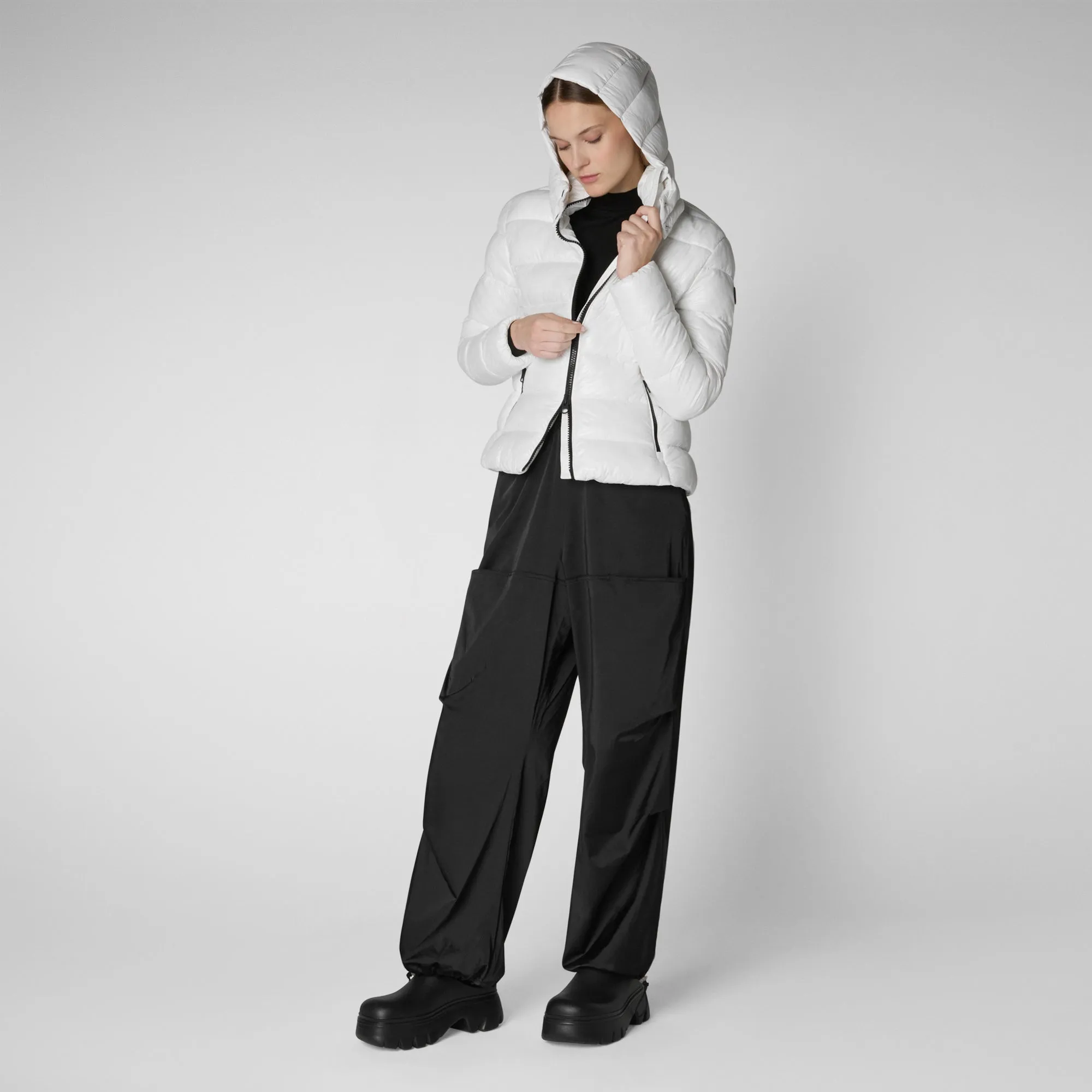 Woman's animal free hooded puffer jacket Cosmary in off white